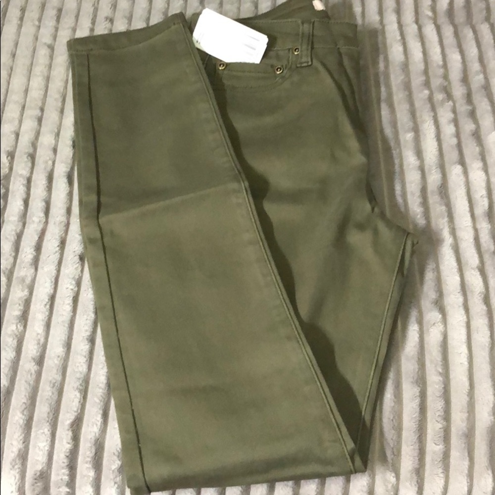 Pant/Long Woven Olive